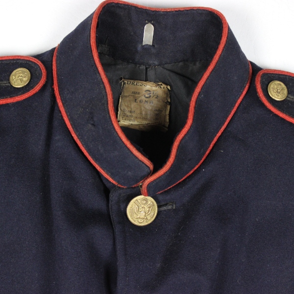 Scarce M1902 dress coat - US Army artillery