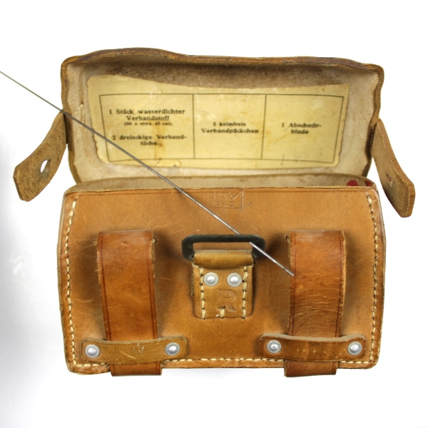 Brown leather medical pouch w/ paper tag - Dny 1942 