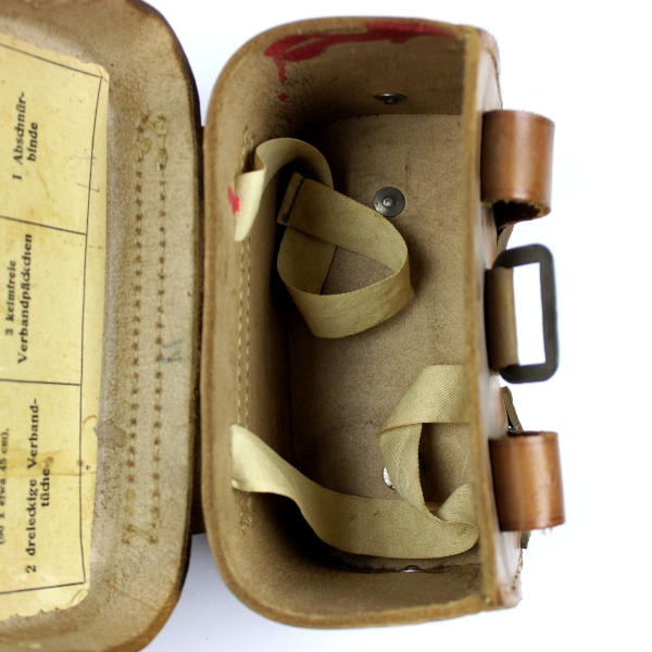 Brown leather medical pouch w/ paper tag - Dny 1942 