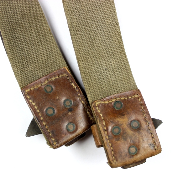 MG13 magazine carriers w/ strap and mags