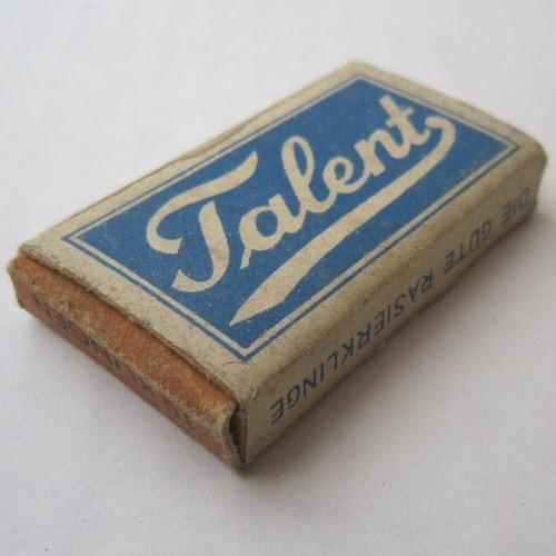 German WW2 shaving razor blades in box