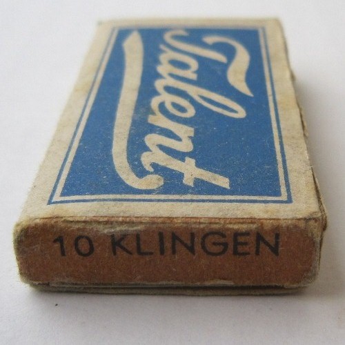 German WW2 shaving razor blades in box