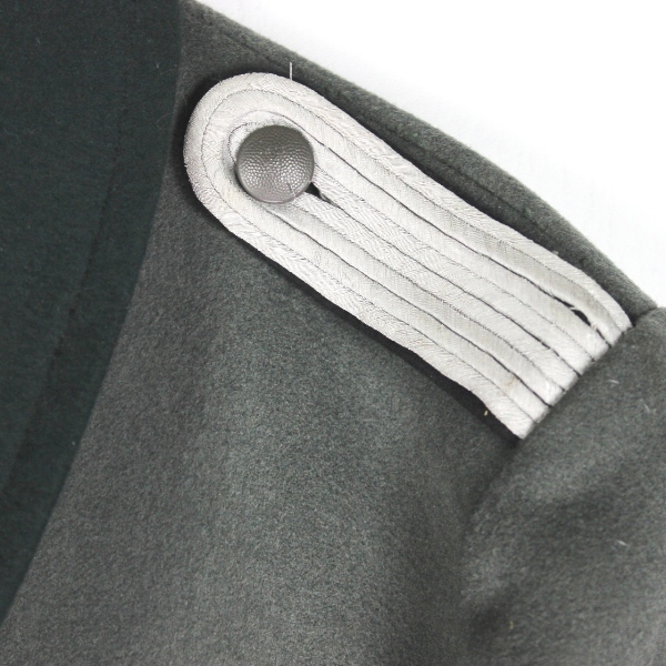 Officers winter greatcoat w/ sword shoulder harness