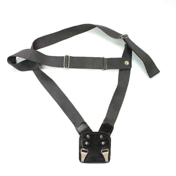 Sword hanger shoulder harness