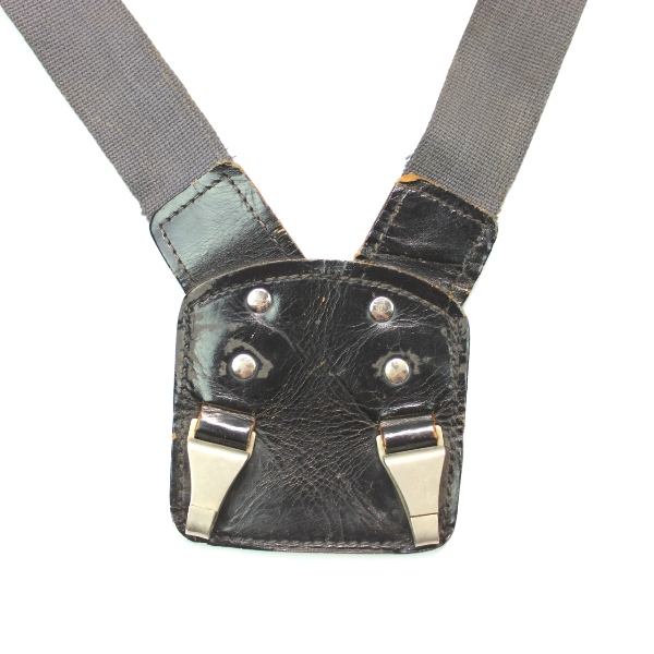 Sword hanger shoulder harness