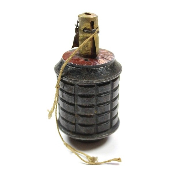 Type 97 fragmentation hand grenade - inert