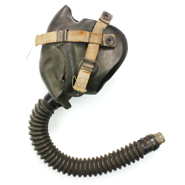 USAAF A-10A demand oxygen mask - 1942 - Medium