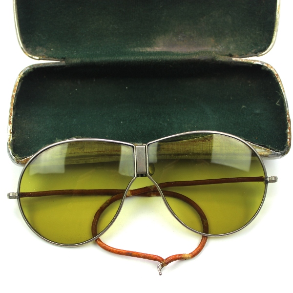 USAAF / USN Aviator folding sunglasses w/ metal case