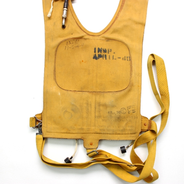 USAAF Life preserver vest type B4 - Dated 11/1943 