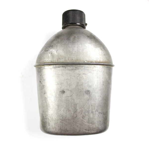 US Army M1942 canteen w/ cover and cup