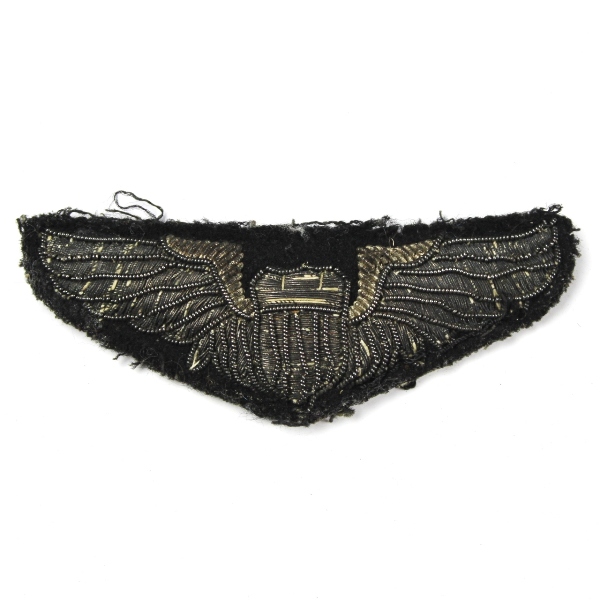 USAAF bullion pilot wings on black felt backing