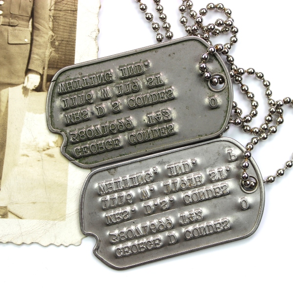 Set of dog tag with photograph - Co H / 21st IR - 24th ID