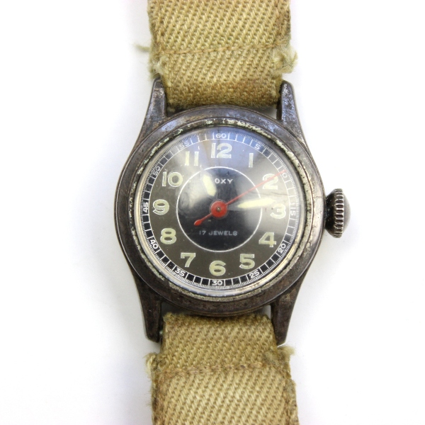 1930s / 1940s women wrist watch with military wristband