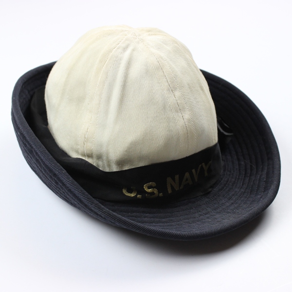 W.A.V.E.S. service hat with white crown