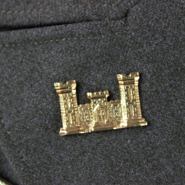 116th Eng. Bn (41st ID) officer grouping: Class-A & Ike Jacket