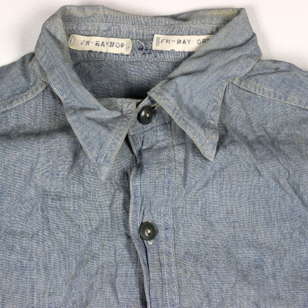 44th Collectors Avenue - US Navy chambray utility shirt - Identified