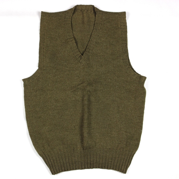 V-neck OD wool sleeveless sweater 