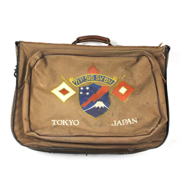 STUNNING Ike Jacket + uniform bag -71st Sig Svc Bn