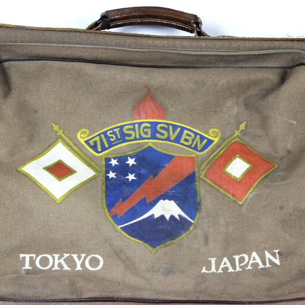 STUNNING Ike Jacket + uniform bag -71st Sig Svc Bn