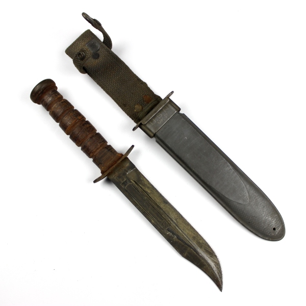 US Navy MK2 fighting knife w/ B.M. Co sheath