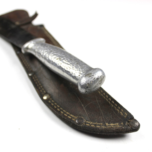 Theater-made knife w/ leather sheath