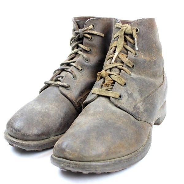 44th Collectors Avenue - M1917 trench roughout leather boots - 7 1/2 EE