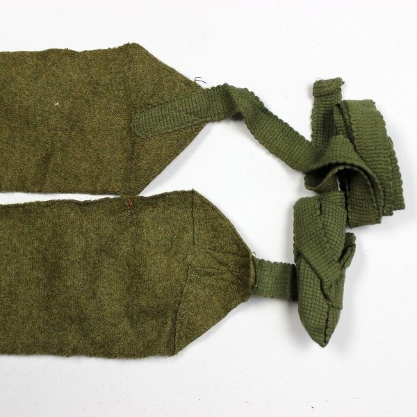 EMs OD wool puttees / leg wraps