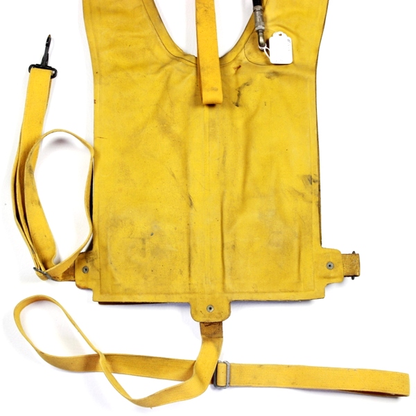 USAAF Life preserver vest type B4 - Dated 04/1944 