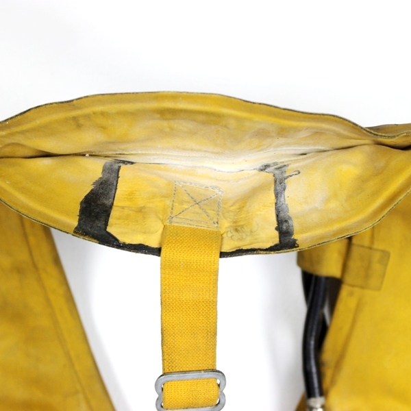 USAAF Life preserver vest type B4 - Dated 04/1944 