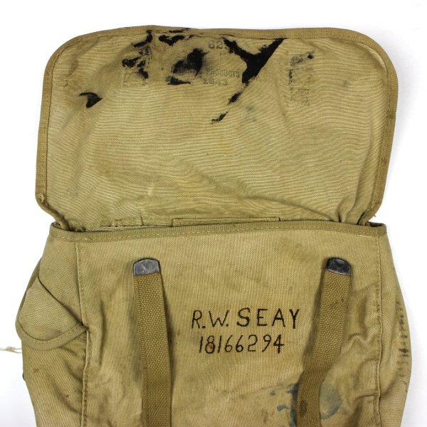 M1936 musette field bag - 1943 - Identified