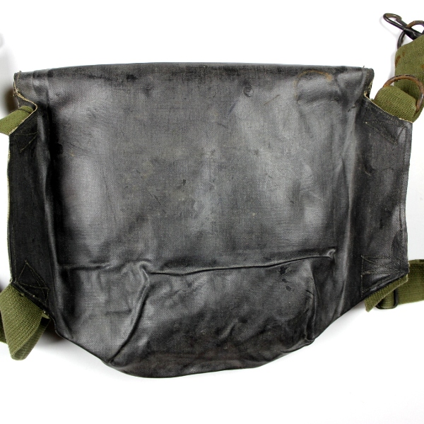 Scarce M7 'D-Day' assault  gasmask bag