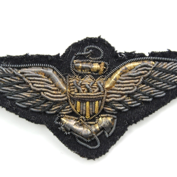 US Navy aviator bullion wings and sleeve stars