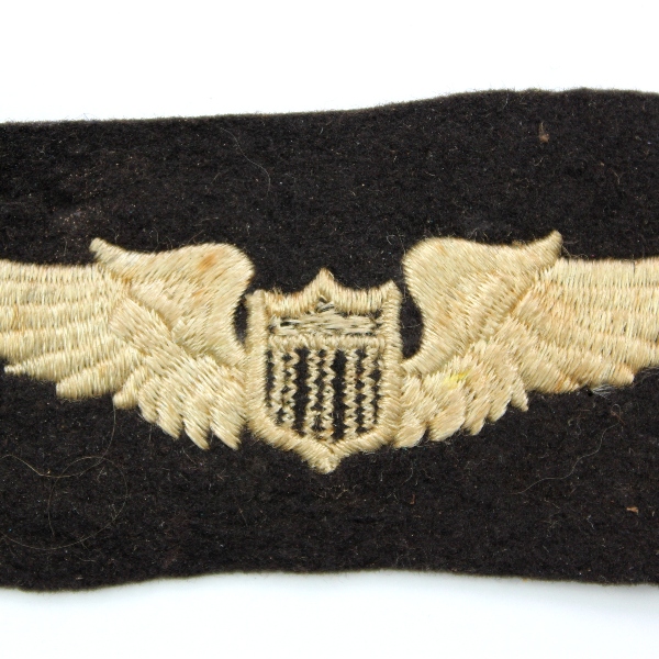 44th Collectors Avenue - US Army Air Corps embroidered pilot wings ...