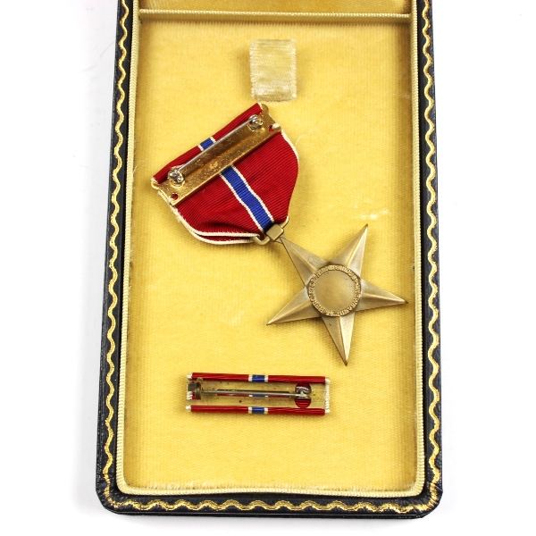 US Army Bronze Star medal in presentation box