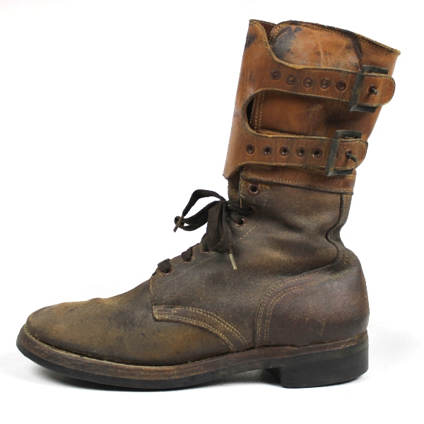 44th Collectors Avenue - M1943 double buckle boots - 8 C