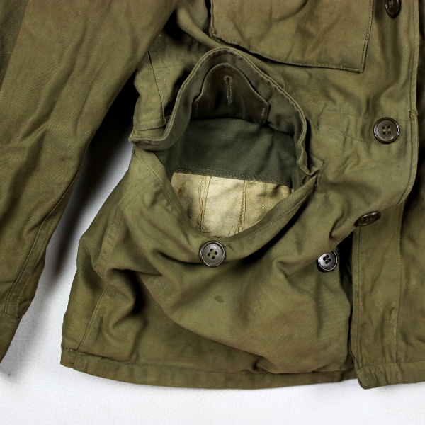 44th Collectors Avenue - M1943 field jacket - Battle worn