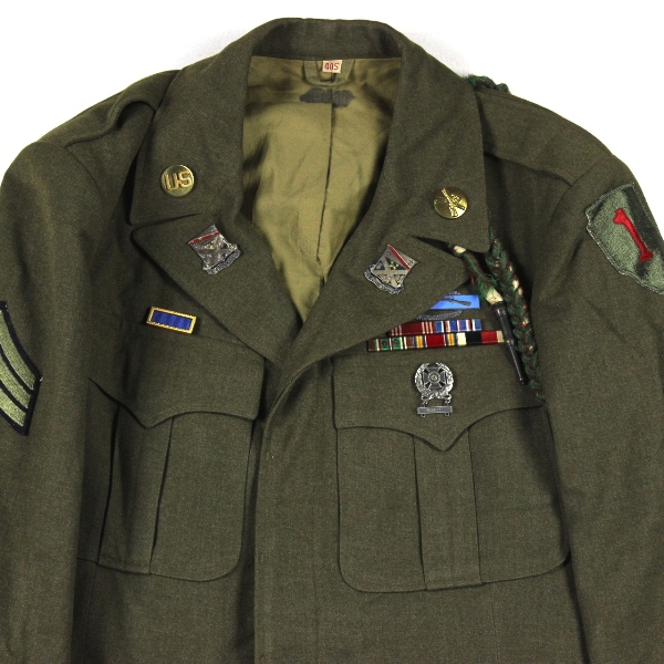 US Army enlisted man 'Ike' dress jacket - 1st ID